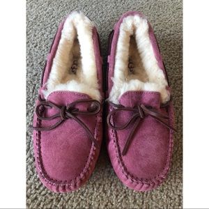 UGG Dakota Slippers—NEW